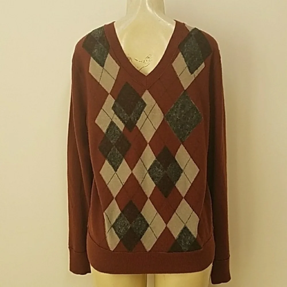 Banana republic Wool men's V neck Sweater size M!